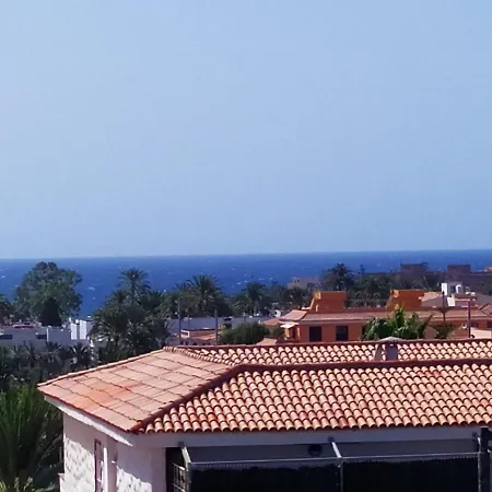2 Bedroom Bright Tenerife 코스타델실렌시오